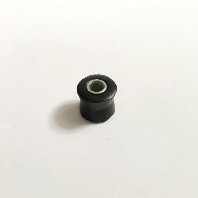 Сайлентблок амортизатора заднього верхній (діаметр 22-10 L 20) Suzuki AD-50 Сайлентблок амортизатора заднього верхній (діаметр 22-10 L 20) Suzuki AD-50