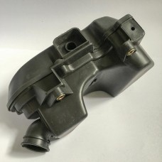 Корпус воздушного фильтра Suzuki LETS
